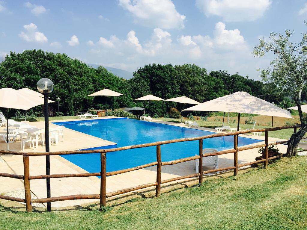 Agriturismo Nociquerceto Tarano エクステリア 写真