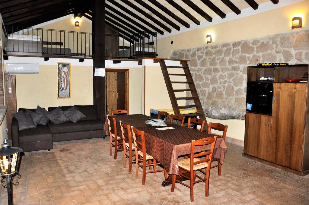 Agriturismo Nociquerceto Tarano エクステリア 写真