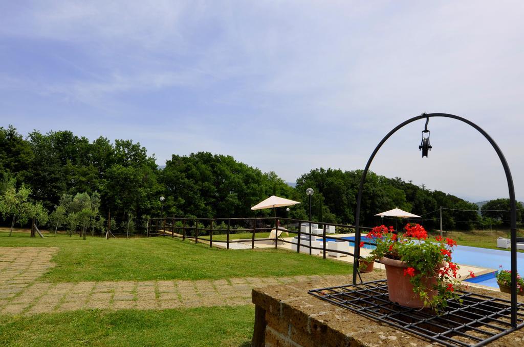 Agriturismo Nociquerceto Tarano エクステリア 写真